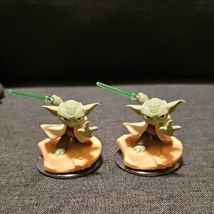 Disney Infinity Star Wars Yoda Character with Green Lightsabers